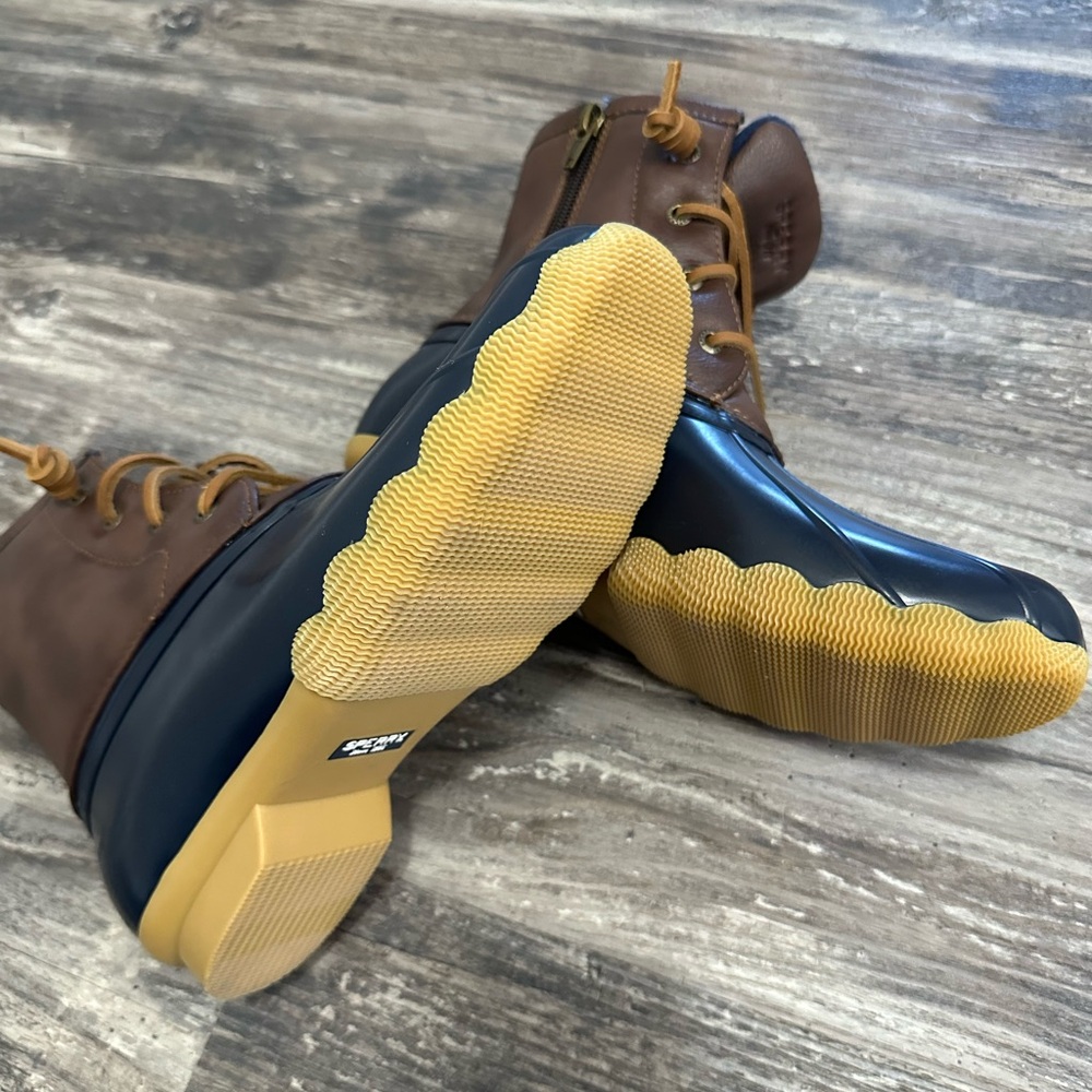 Sperry Saltwater Boots Big Kids Waterproof Duck Boots Size 6M - Picture 4 of 8